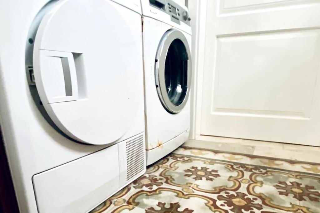 Free Breakfast, Pool, Spacious Aircon Hideaway Apartment Моста Екстериор снимка