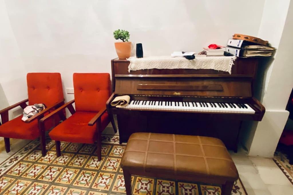 Free Breakfast, Pool, Spacious Aircon Hideaway Apartment Моста Екстериор снимка