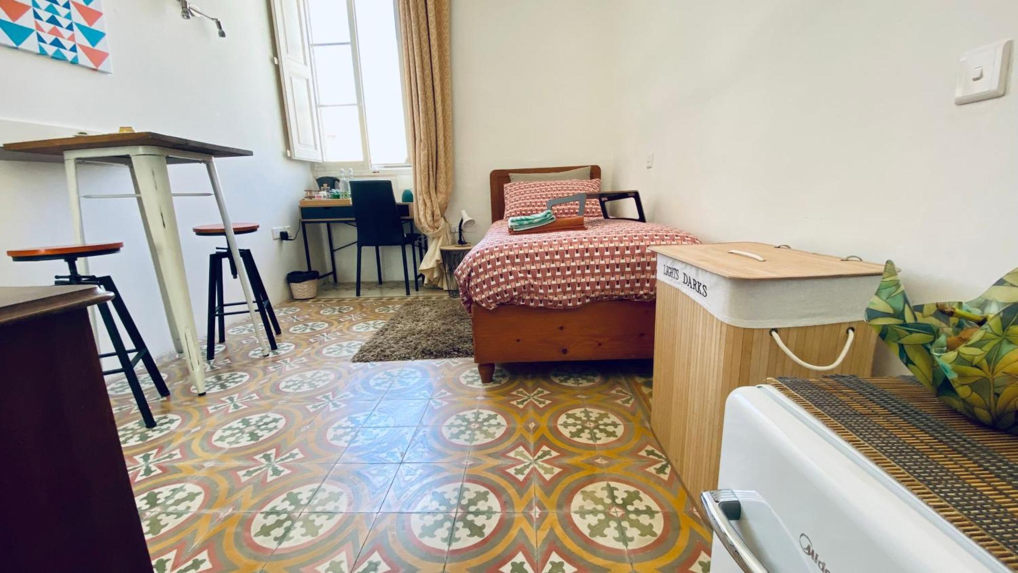 Free Breakfast, Pool, Spacious Aircon Hideaway Apartment Моста Екстериор снимка
