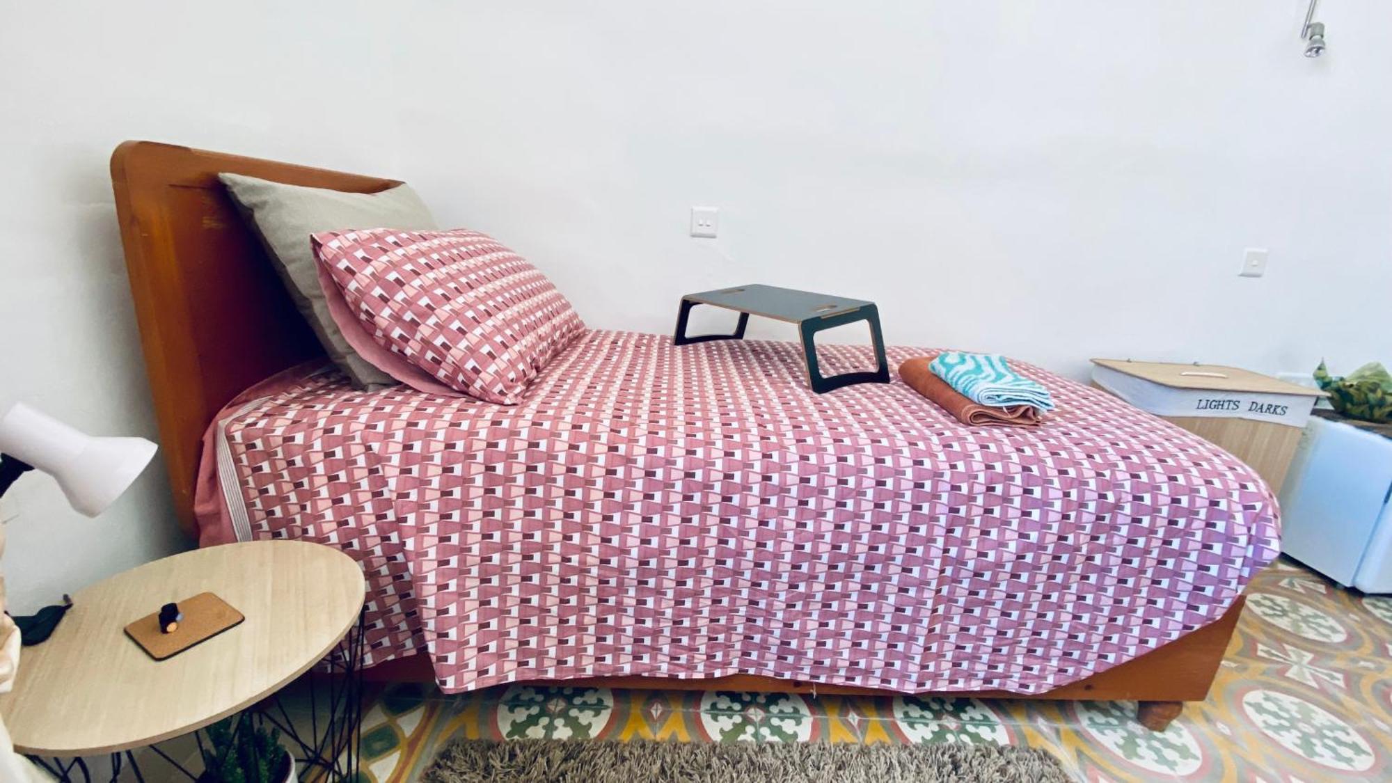 Free Breakfast, Pool, Spacious Aircon Hideaway Apartment Моста Екстериор снимка